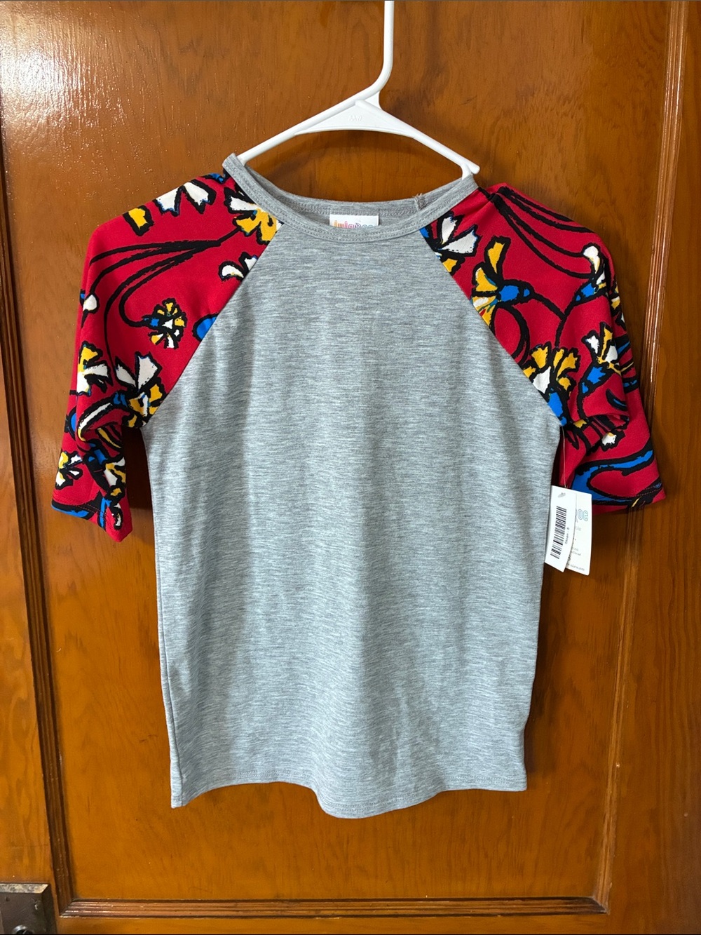 ❤️ 2/$10 - NWT LuLaRoe Kids Gray Raglan Top with Red Floral Sleeves